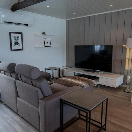 Villa Arctic Seaside *