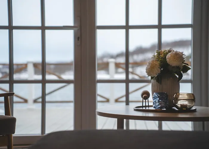 Seaside Villa Mestervik